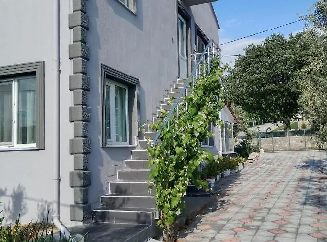 公寓式酒店 Cetin Apart *